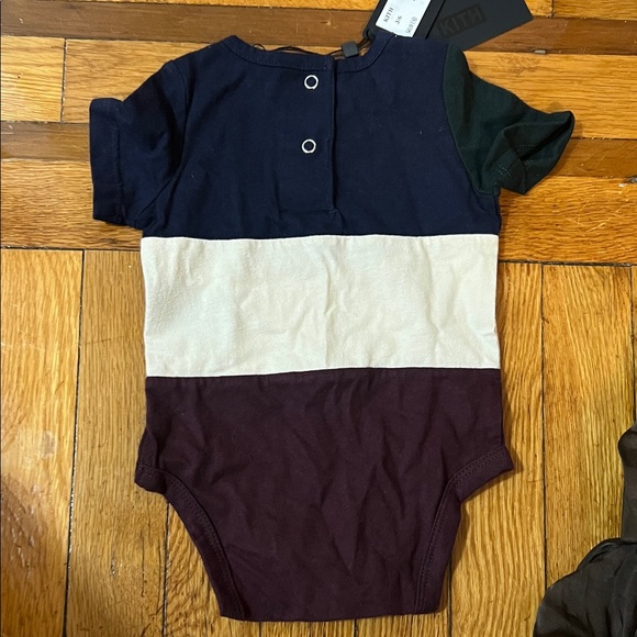 Kith Kids Colorblock One Piece - Picture 5 of 5